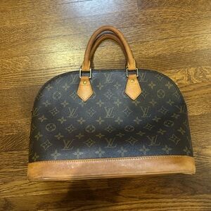 Louis Vuitton vintage Alma
